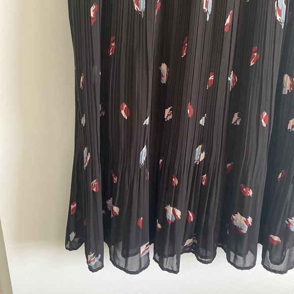Samsoe Design Floral print pleated maxi - Picture 4 of 5